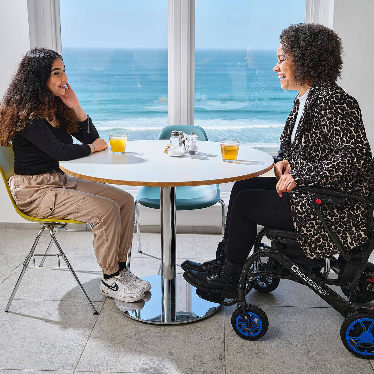 Sunrise Quickie Q50 R Carbon Folding Power Wheelchair