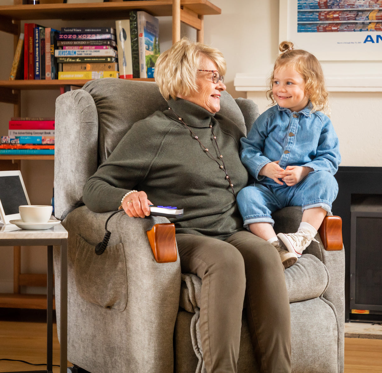 KCare Air Comfort Compact Mobile Lift Chair Dual Motor - Australian Assistive Technology Centre