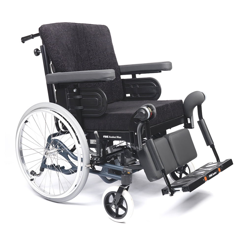 Invacare Azalea Max Tilt In Space Bariatric Wheelchair