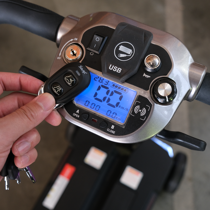 Solax Maleta V2 Auto Fold Mobility Scooter - Australian Assistive Technology Centre