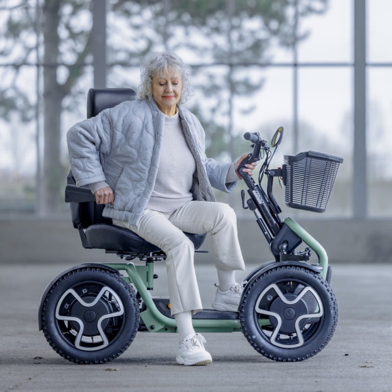 Scoozy Sterling S800 Mobility Scooter