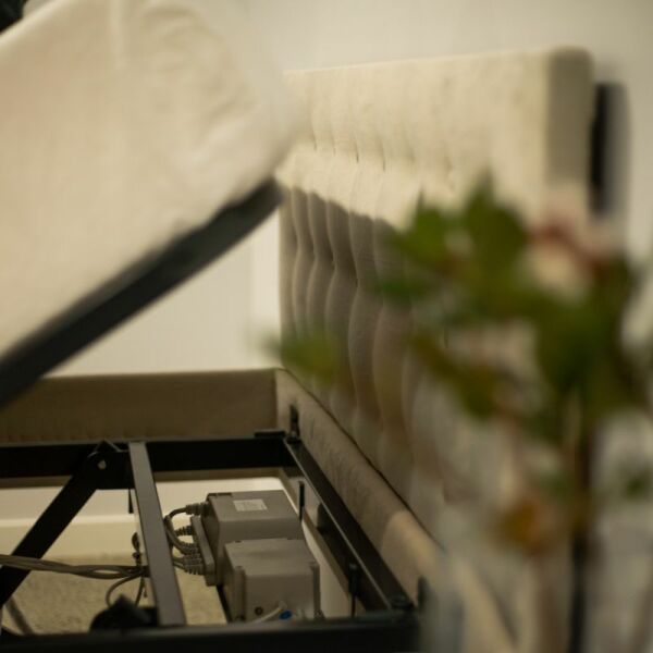 iCare Amsterdam Footboard