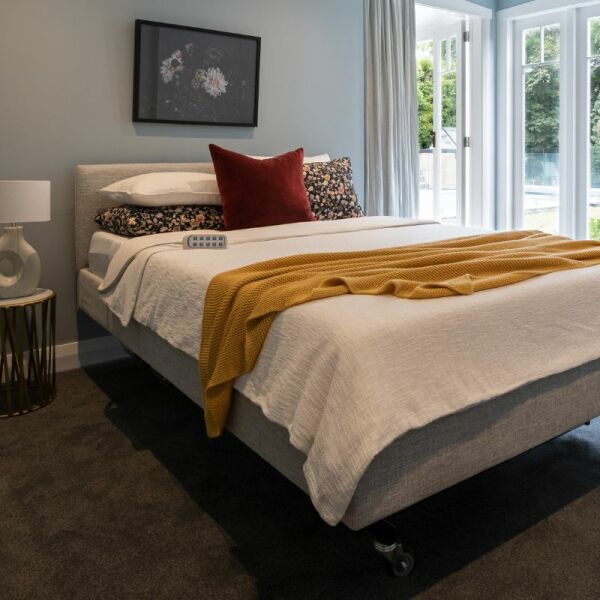 ICare IC333 Homecare Bed - Australian Assistive Technology Centre