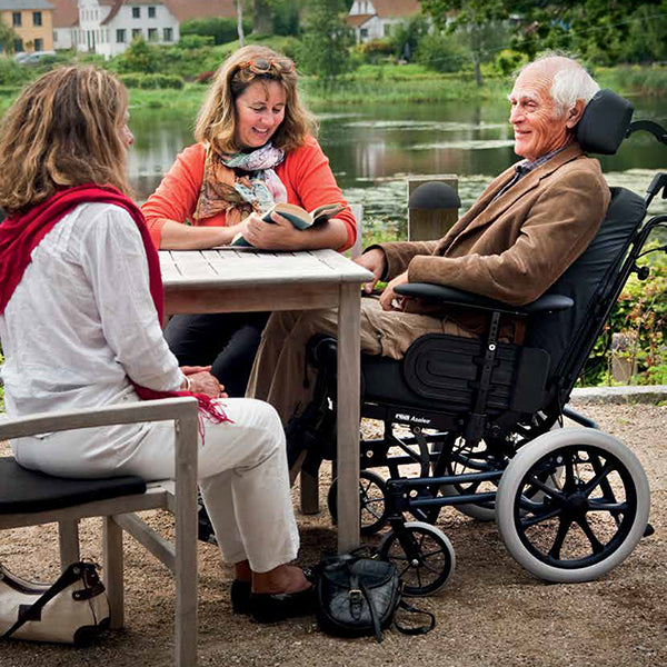 Invacare Rea Azalea Manual Wheelchair (Transit)