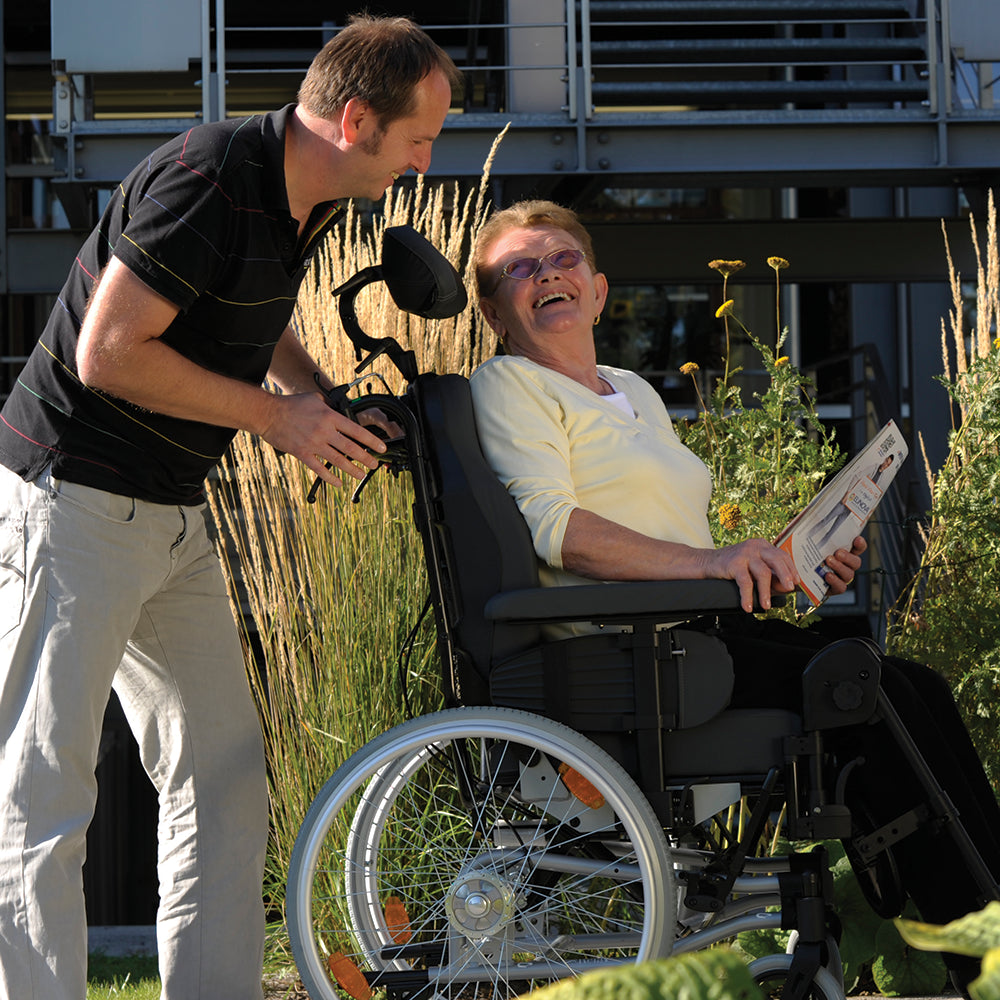 Breezy Relax2 Wheelchair