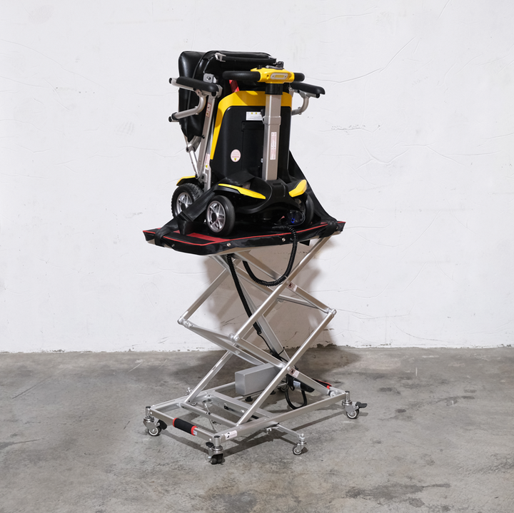 E-Traveller EZY Lifter - Scooter Platform Lift