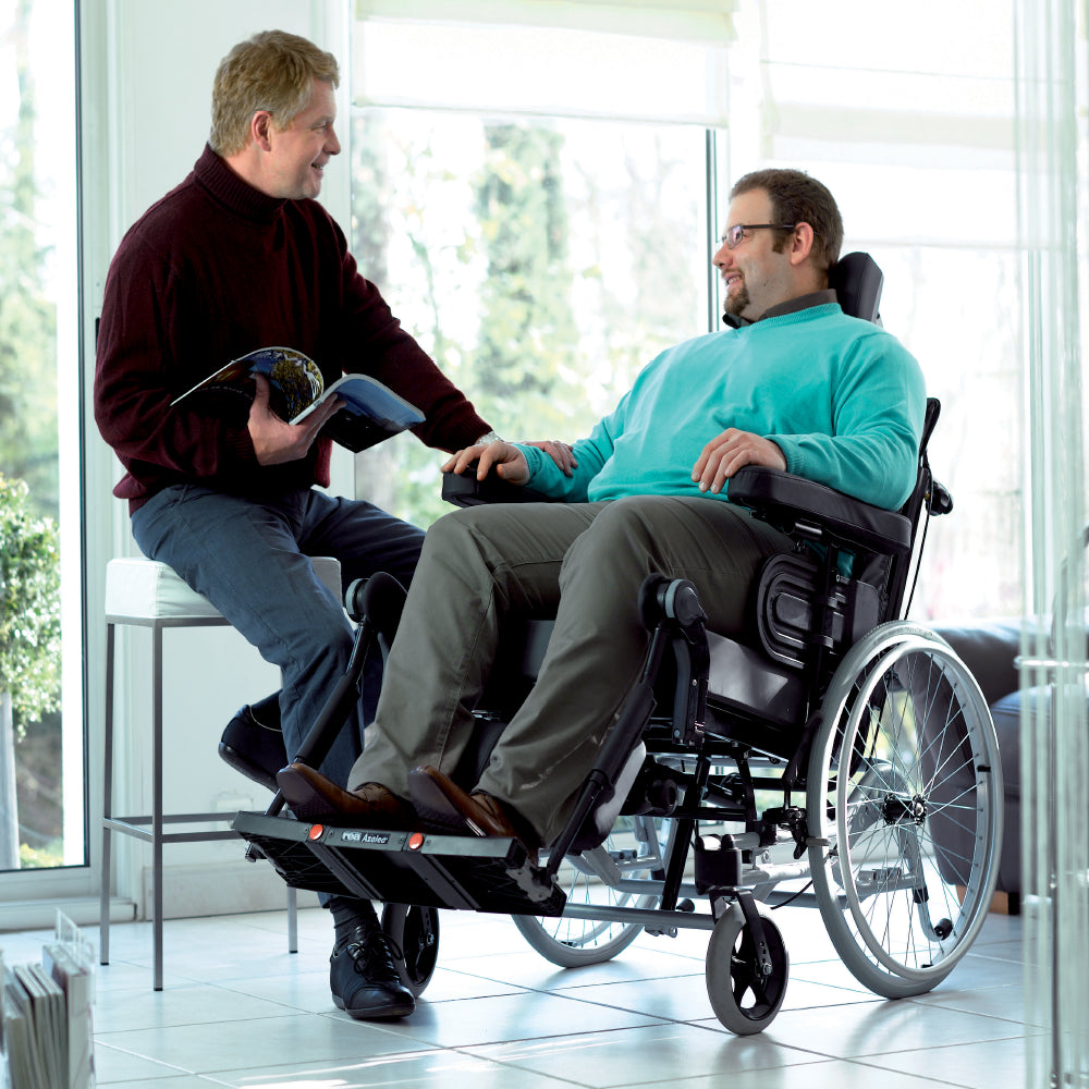 Invacare Azalea Max Tilt In Space Bariatric Wheelchair