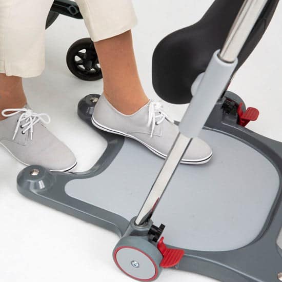 MoLift Raiser Pro - An ergonomic platform for a safe and active transfer
