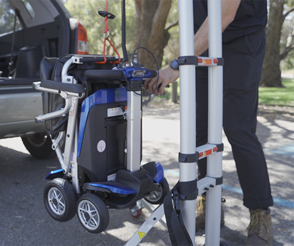 Solax Portable Hoist - Australian Assistive Technology Centre